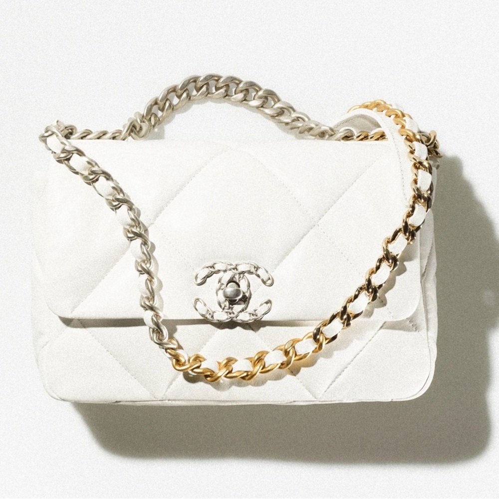 Chanel 19 Bag White Lambskin